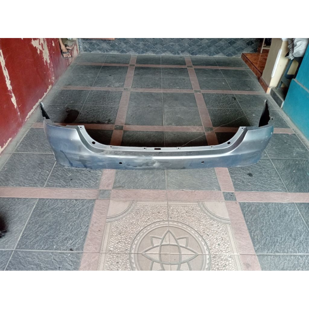 bemper belakang kijang Innova th 2010-2015 second original