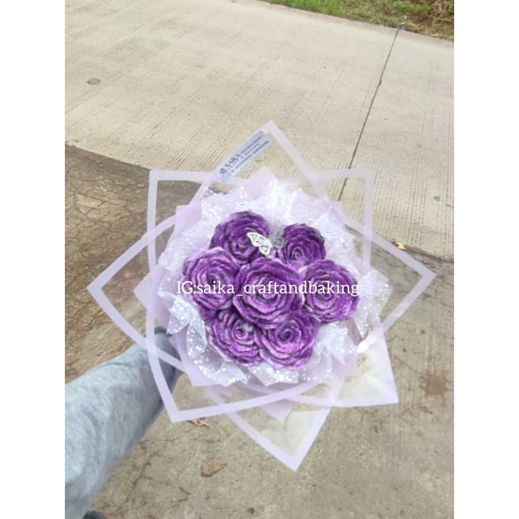 

7 tangkai roundboouquet bunga pita satin | sudah ada tile saljunya | bouquet wisuda | bouquet bunga pita satin | bouquet hadiah wisuda, ulangtahun, dll