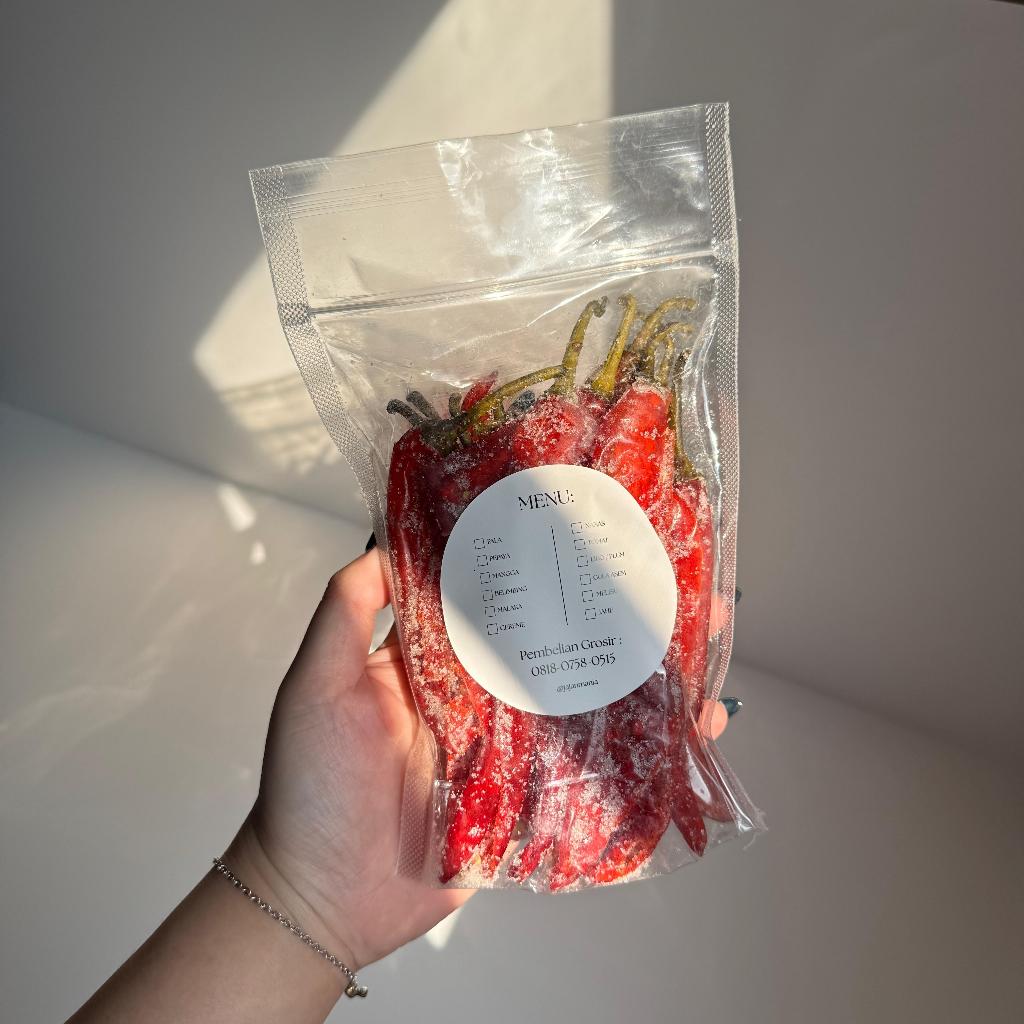 

Manisan Cabe Merah Besar Kering Kualitas Premium 200 gram / 400 gram