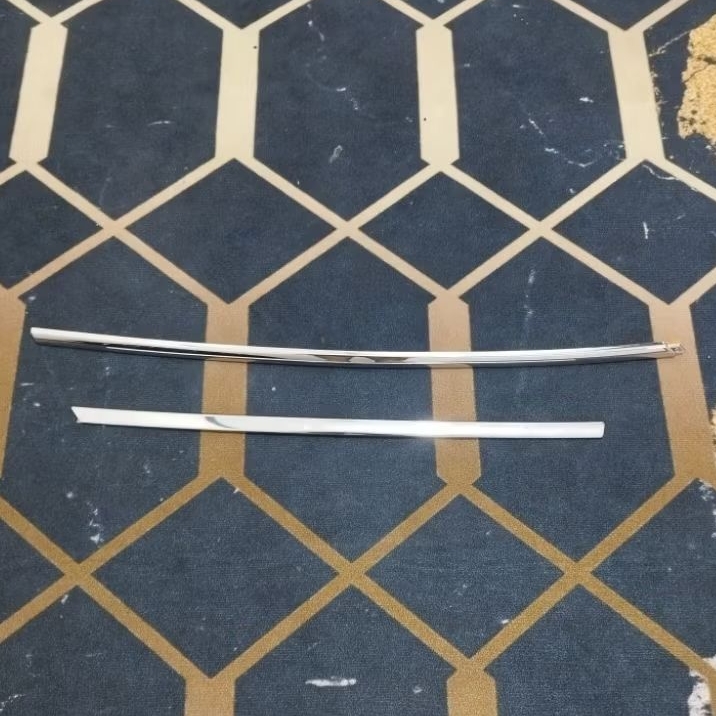 Lis Kaca Belakang Avanza Xenia 2012-2020 Original