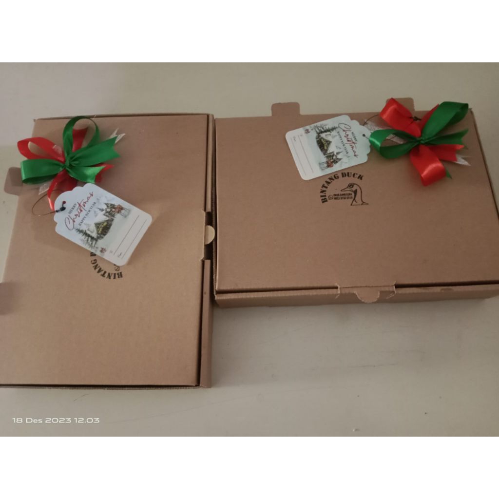 

Hampers Natal Ayam/Bebek