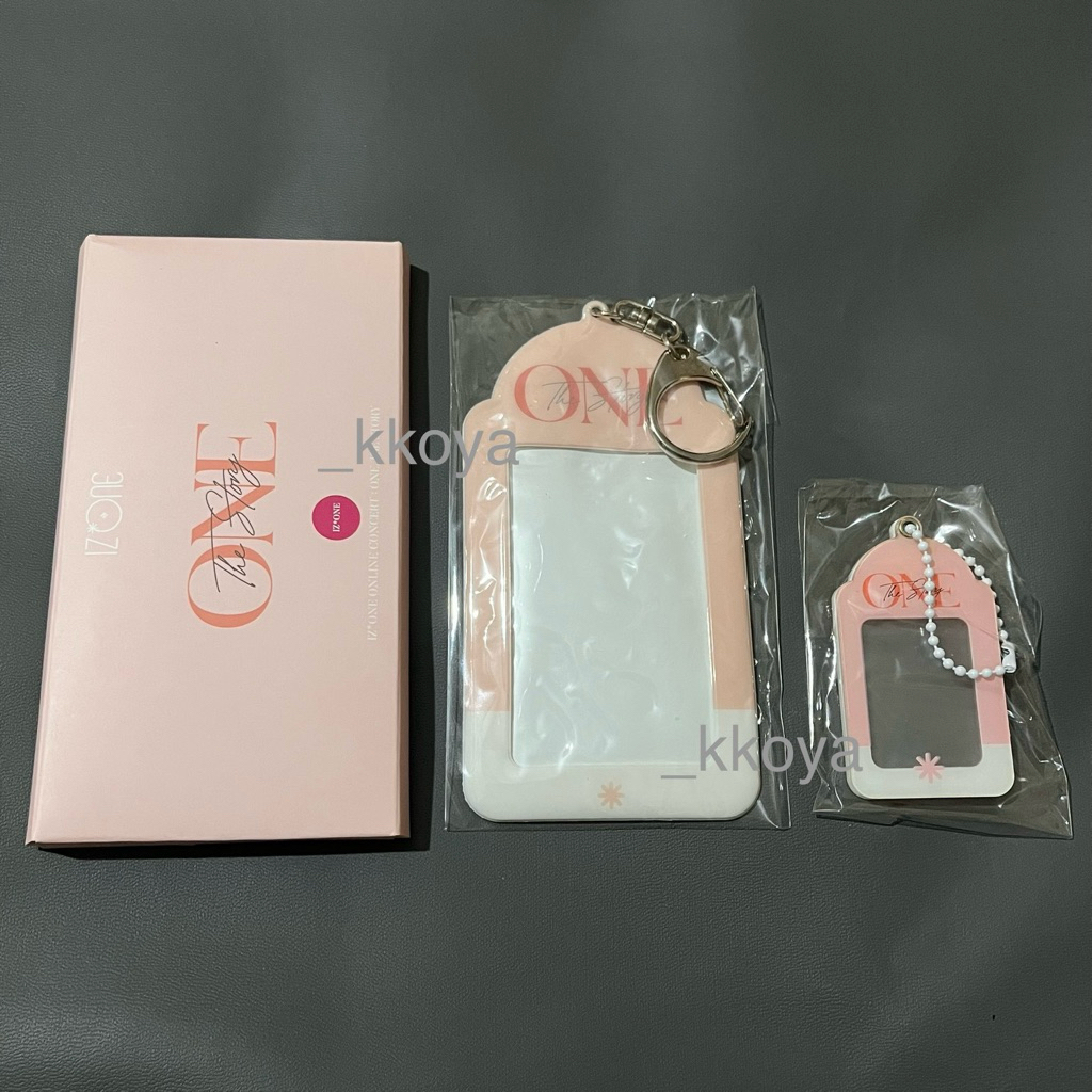 take all iz*one izone one the story official merchandise card holder id card