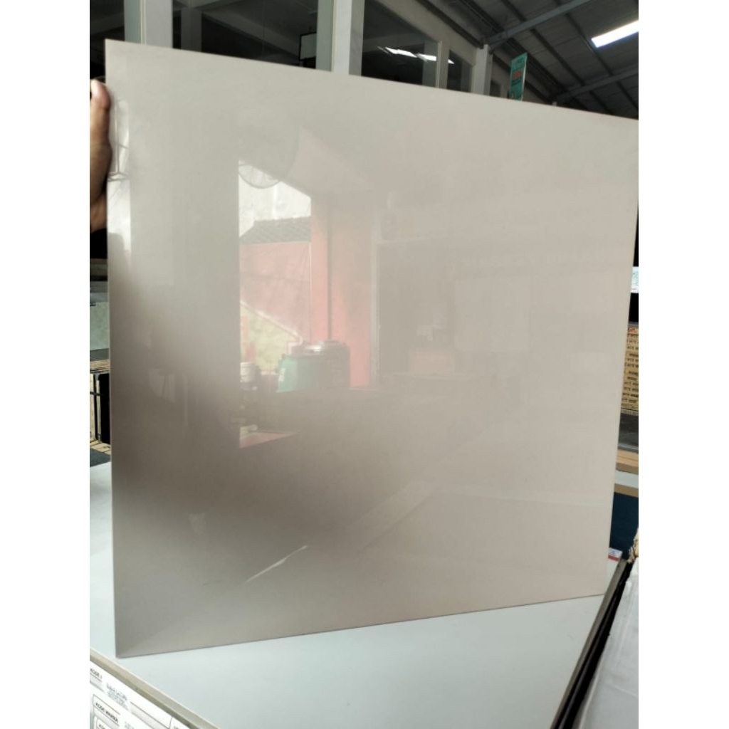 GRANIT RIXO 60X60 CREAM POLOS