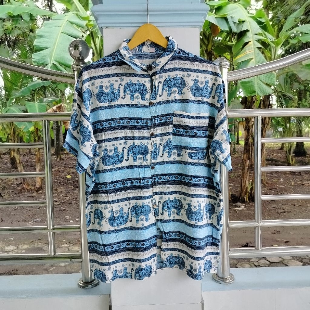 Kemeja / Lengan Pendek / Motif / Hawaii / Vintage / Second / Gajah Thailand