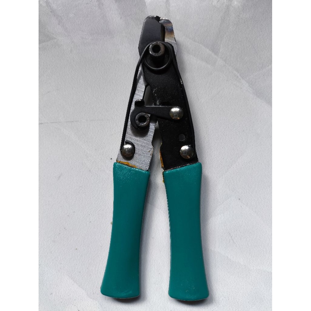 Tang Khusus Potong Ring Burung Second