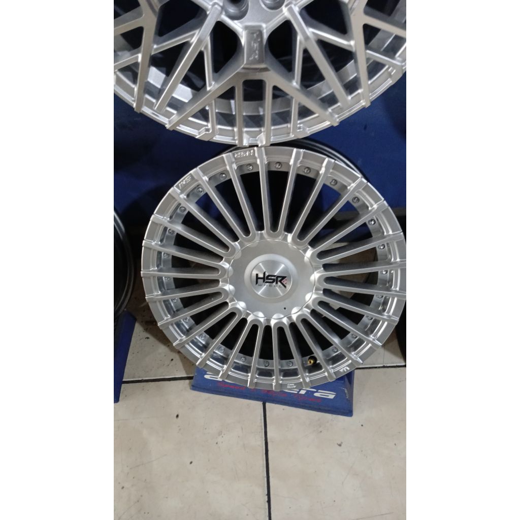 velg mobil hsr amarasi ring 15 lebar 6,5 inchi