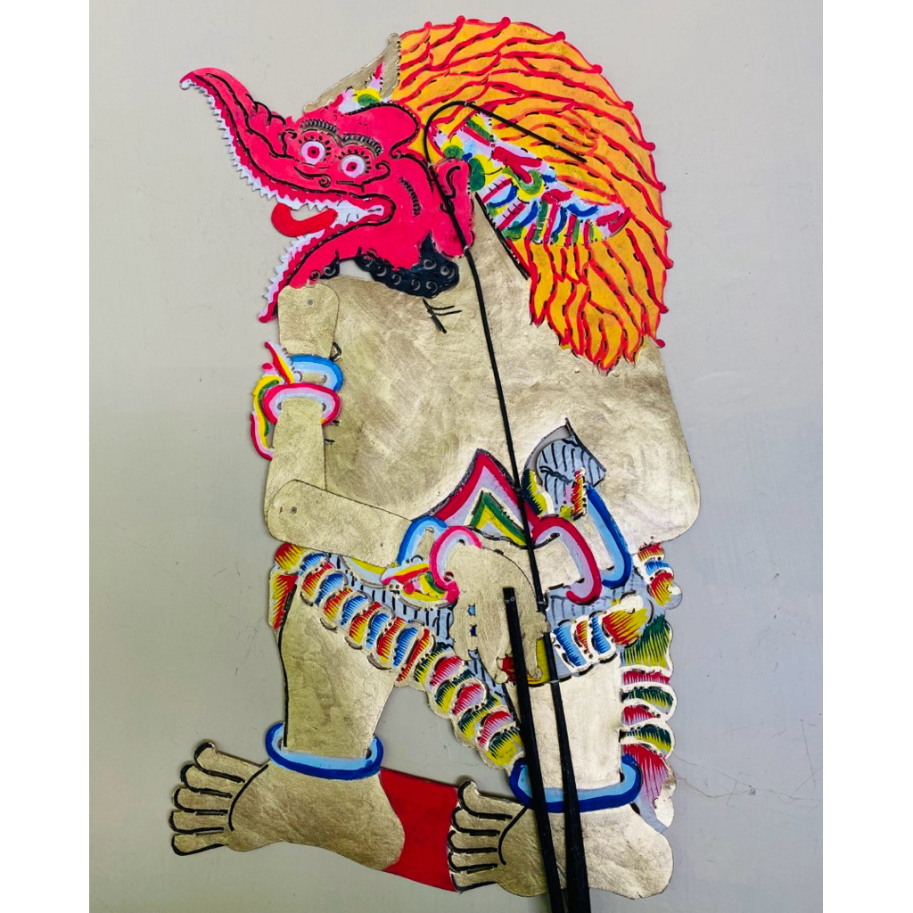 Wayang Kulit Raksasa / Buto Garulangit