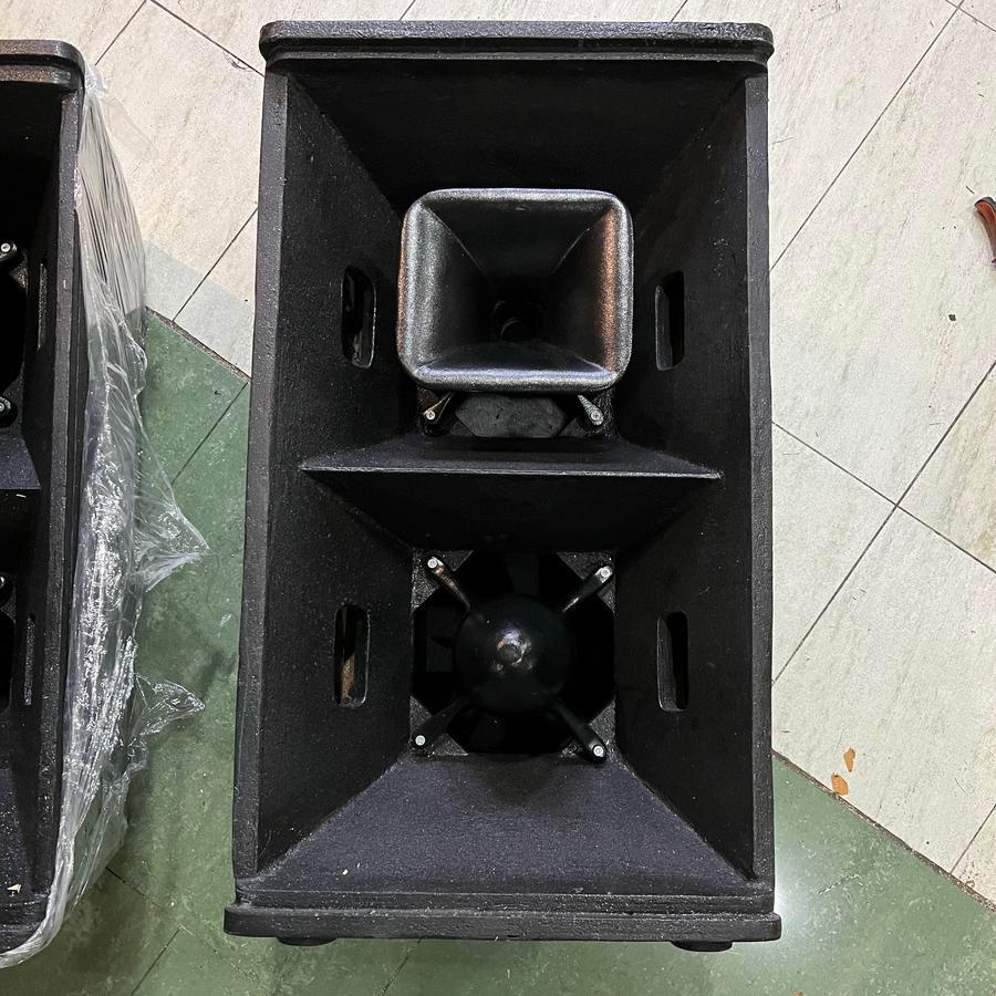 (JUAL 2 BUAH) box speaker kosong 12 inch T24N / T 24 N / T24N / T24 N
