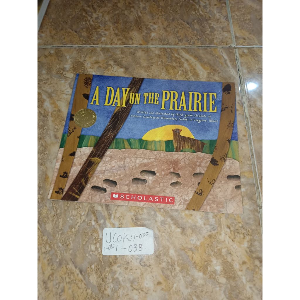 Buku A Day on the Prairie Scholastic
