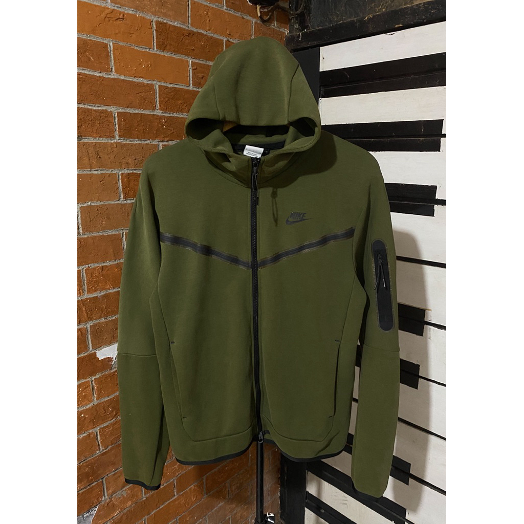 jaket cen'tong tech fleece