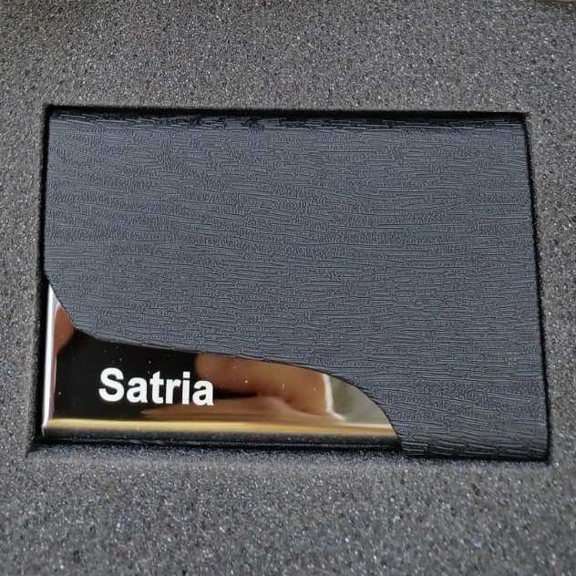 

Name Card Holder Kulit A01 - Harga Sudah Termasuk Custom Logo 1 Sisi