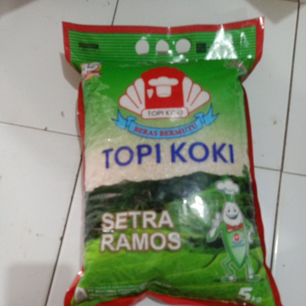 

beras sentra Ramos Topi Koki 5 kg