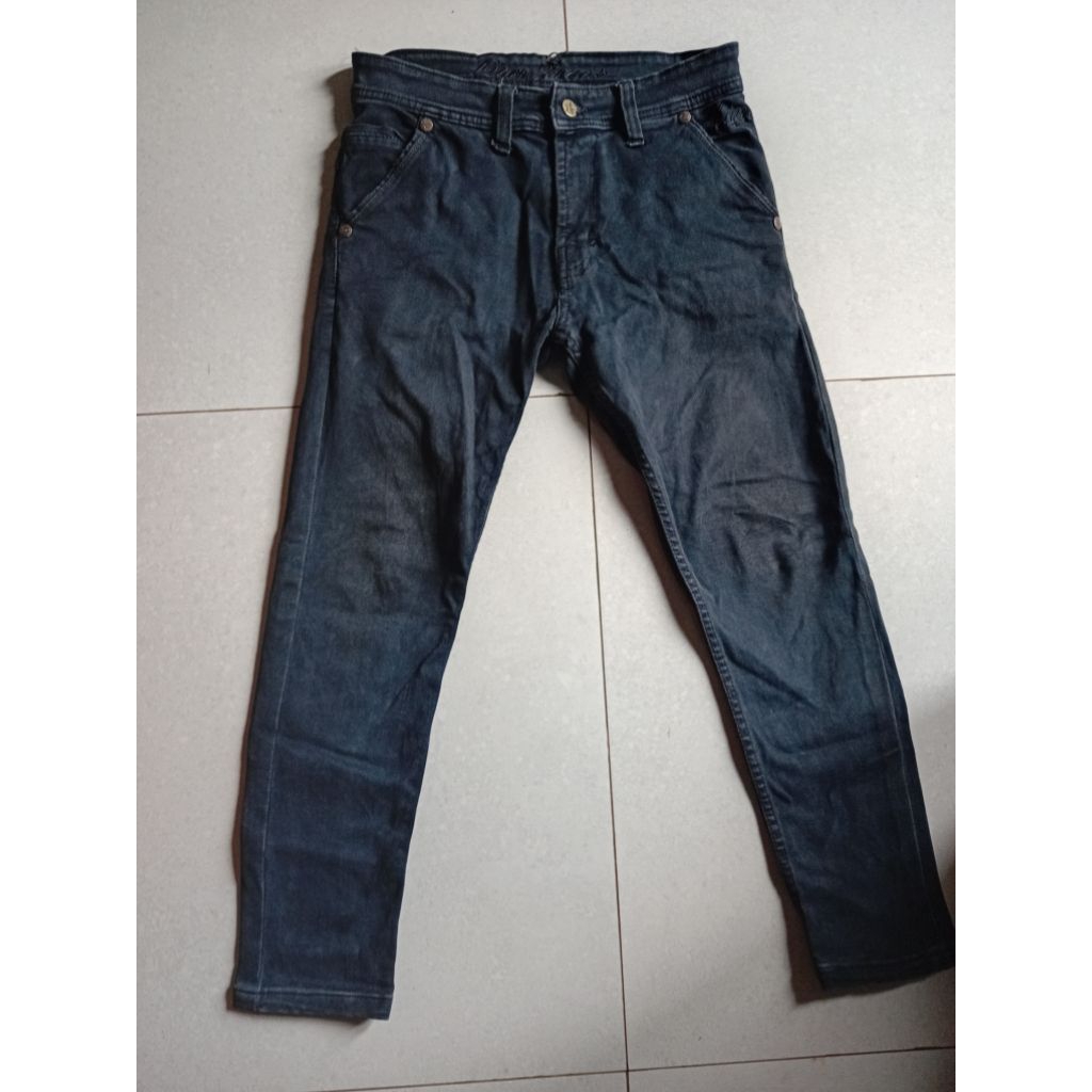 celana bekas pria ganteng