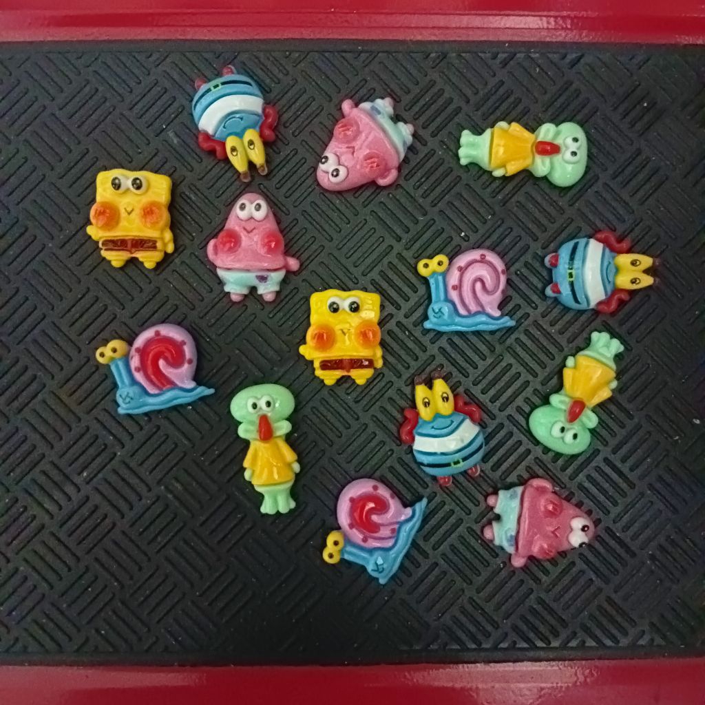 [500 pcs] Resin/ Clay Spongebob besar