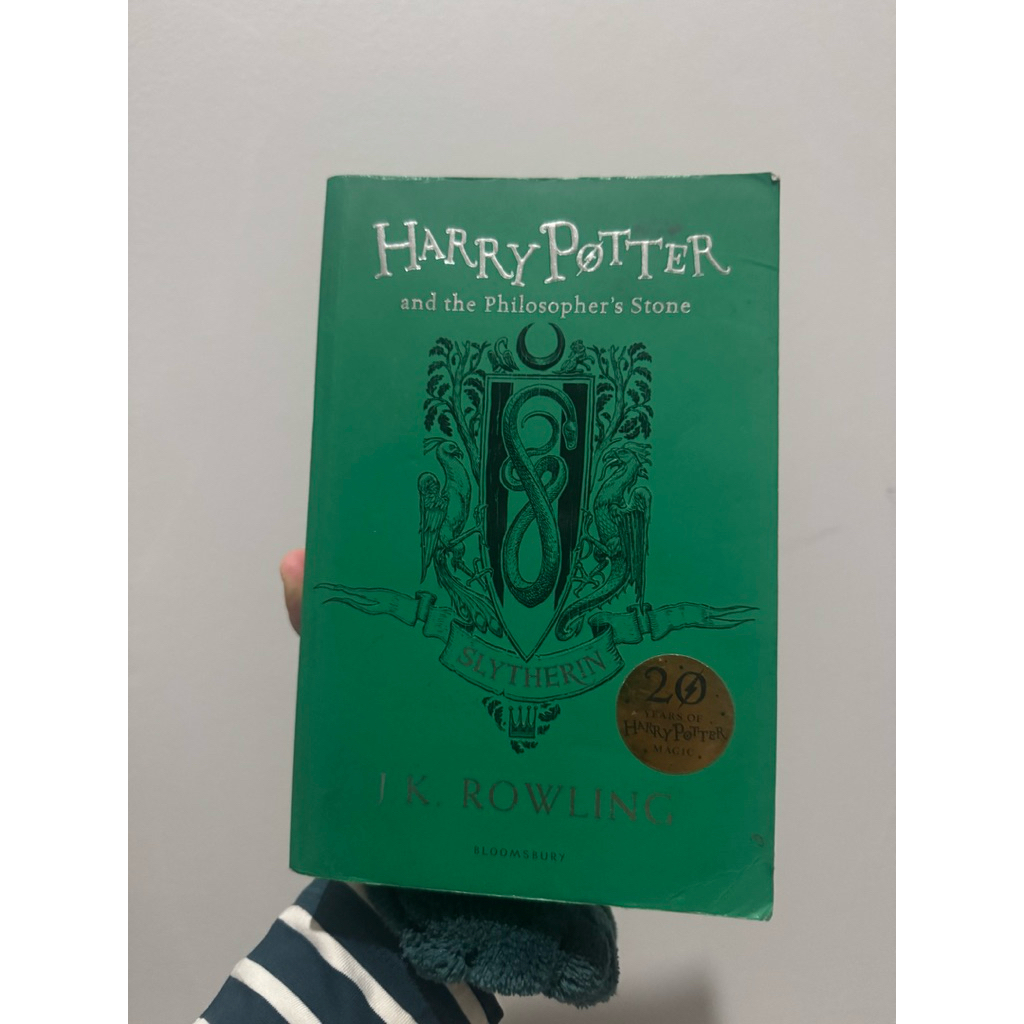 Preloved Novel Harry Potter