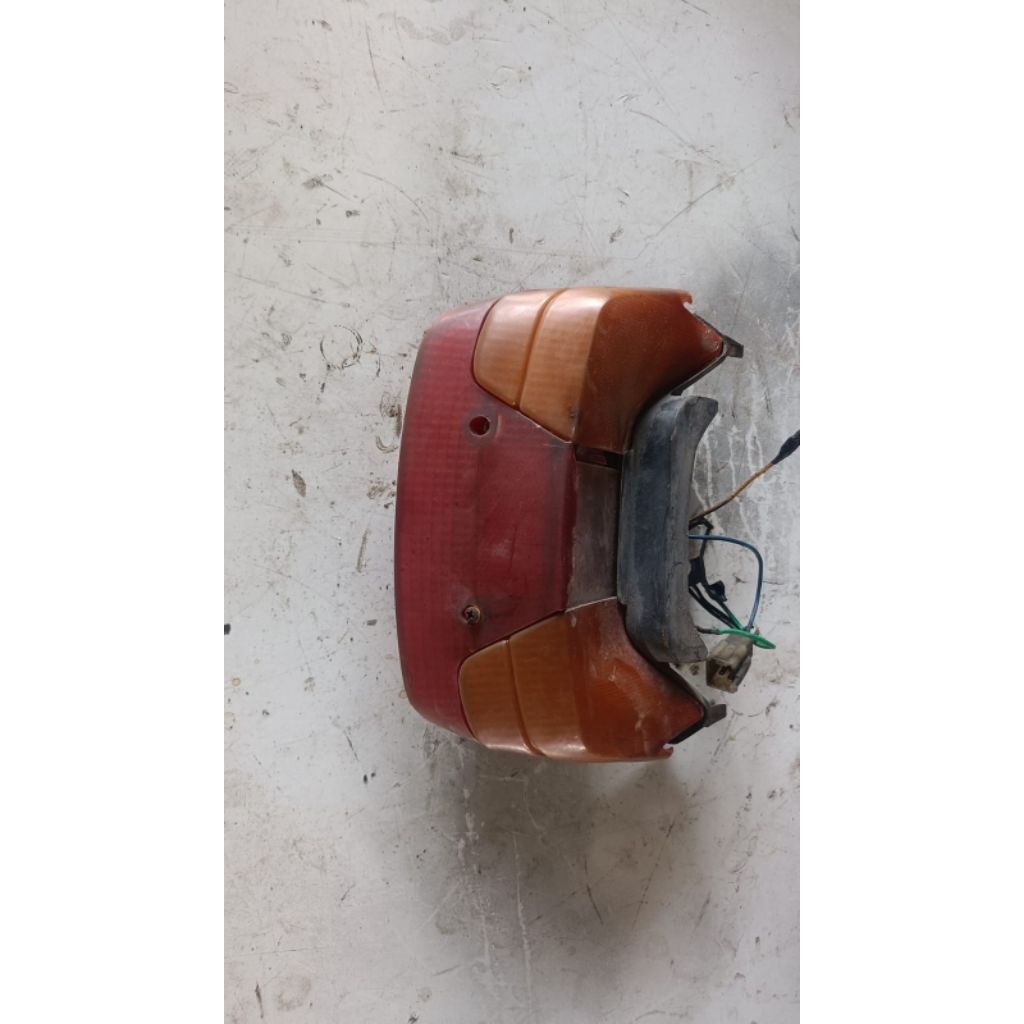 lampu belakang poswan