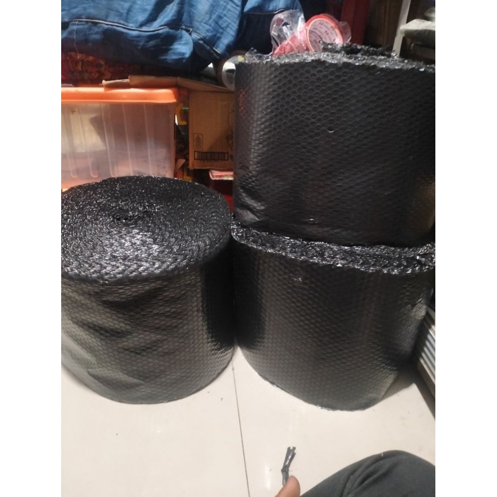 

BUBLE WARP PEMBUNGKUS PACKING LEBAR 30 CM PANJANG 50 METER