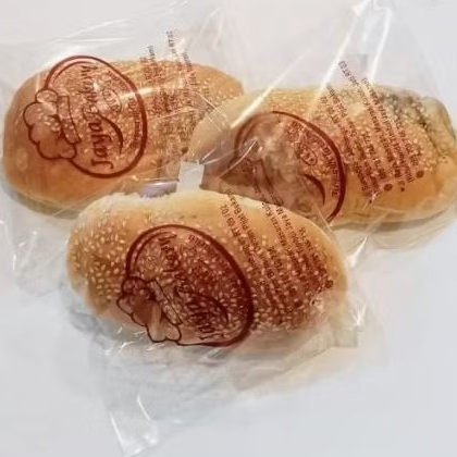 

Roti Strawberry Coklat