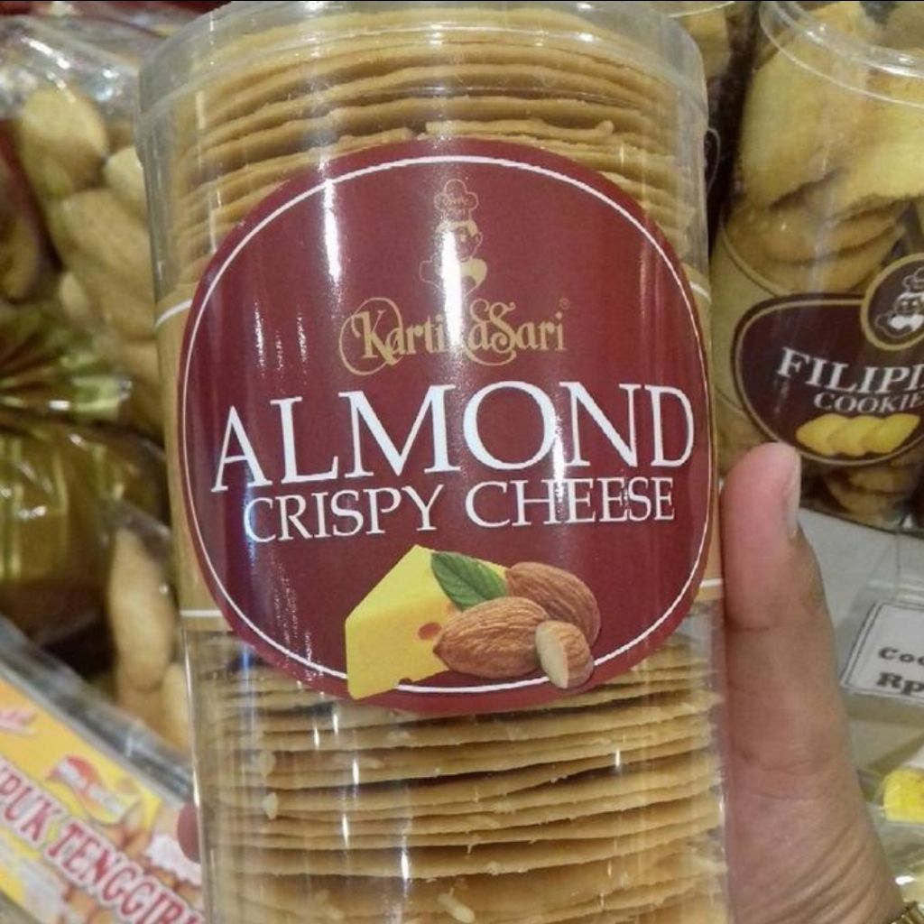 

ALMOND CRISPY CHEESE KARTIKA SARI BANDUNG