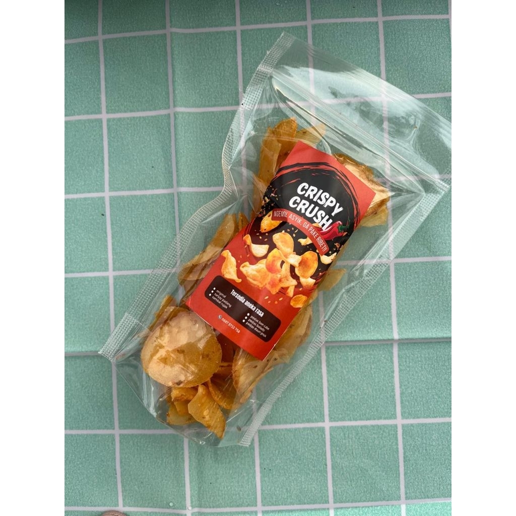 

Crispy Crush - Keripik Singkong Pedas Bon Cabe