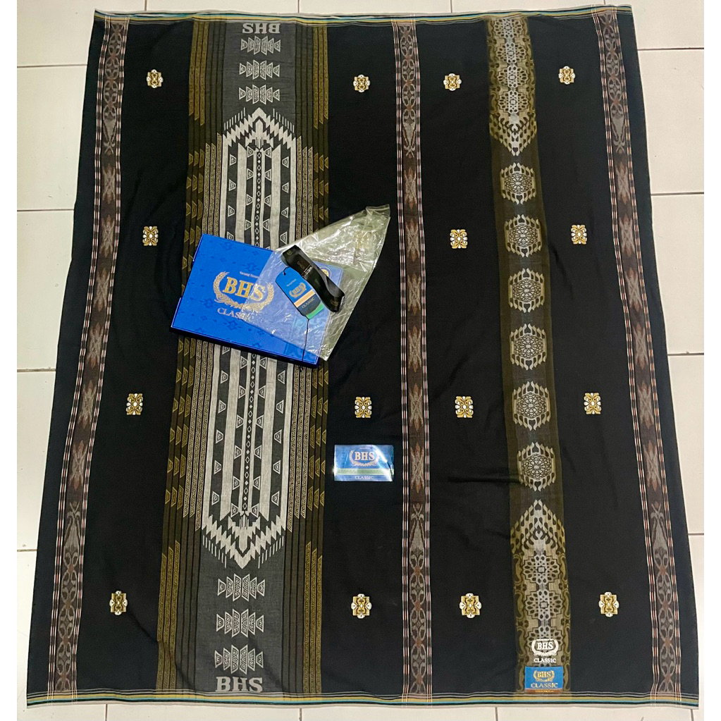 Sarung BHS Classic Gold Motif JGB Second