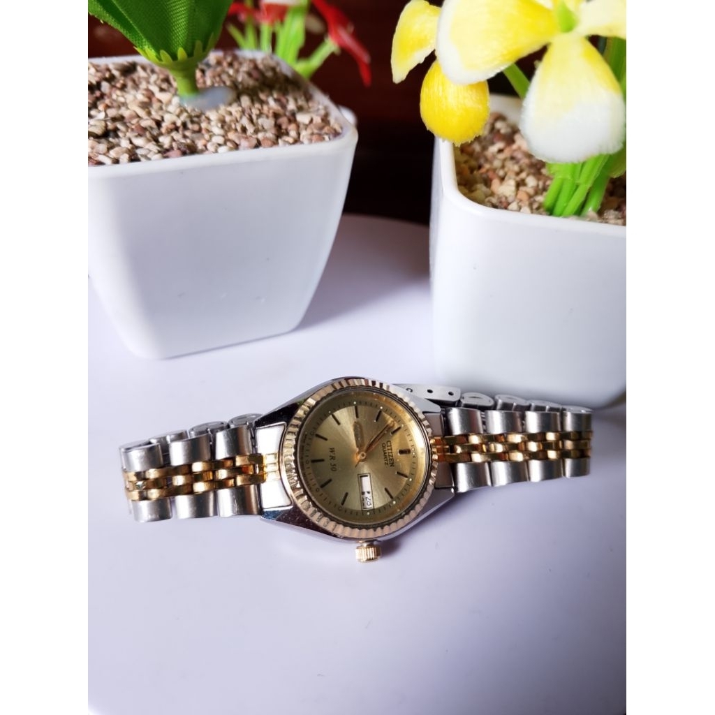 JAM TANGAN WANITA CITIZEN QUARTZ