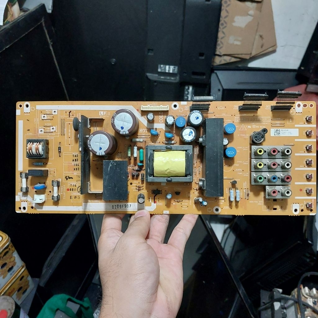 PSU POWER SUPPLY REGULATOR TV SHARP LC-32L407I LC 32L407I LC32L407I