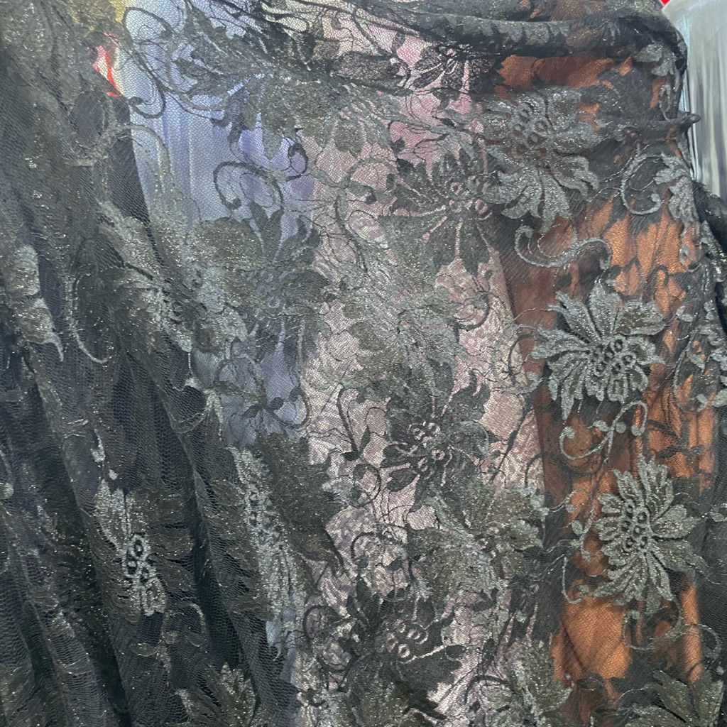 kain brokat tile/kain burkat tile