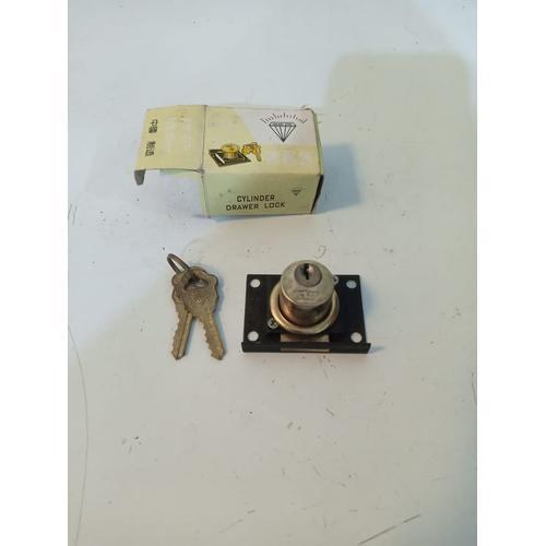 

Kunci Laci Drawer Lock bukan 808 KUNINGAN LEMARI LOKER LOCKER GYM GIM