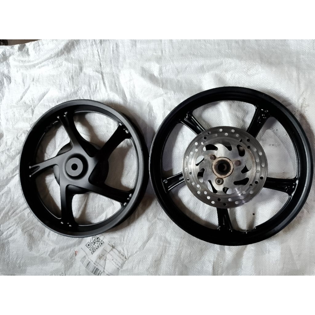 Velg satu set Depan Belakang Yamaha Mio j Mio GT soul gt115 CC bekas original