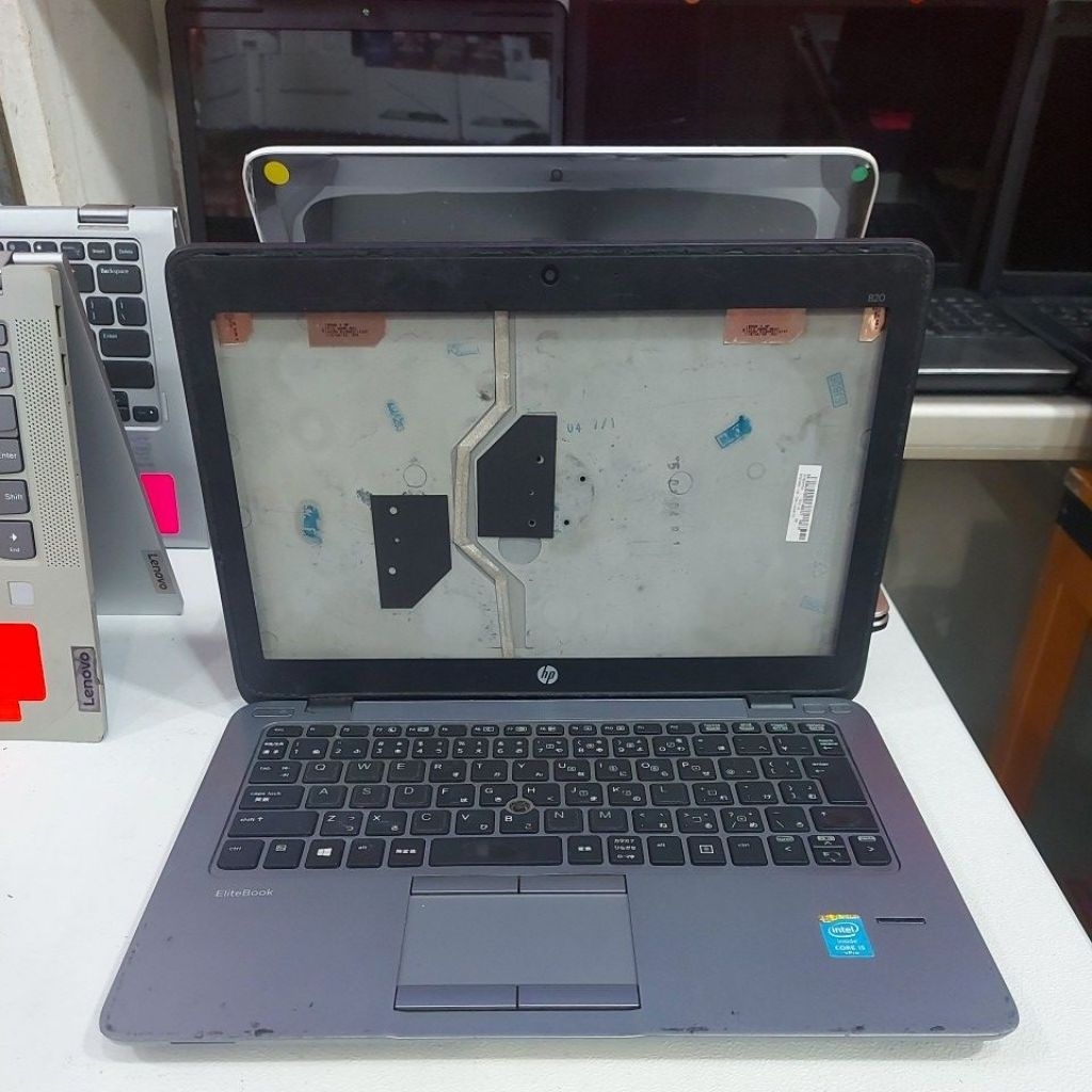 laptop hp elitebook 820 core i5 jual kondisi seperti ini mati total tanpa lcd tanpa ram tanpa ssd ju