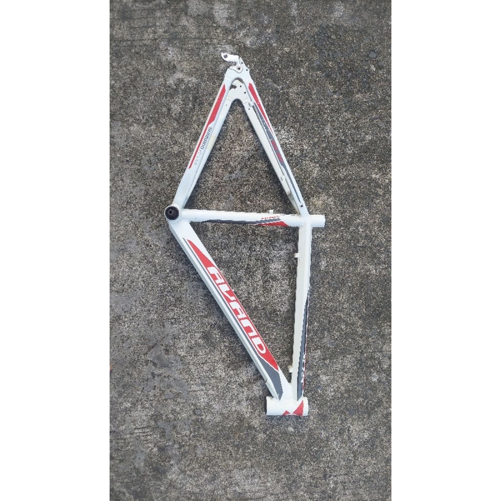 FRAME RANGKA SEPEDA  MTB 26" AVAND BEKAS ALLOY XC