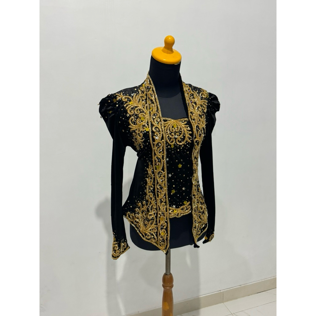 atasan kebaya bludru full payet/kebaya bludru atasan full payet/atasan bludru pengantin
