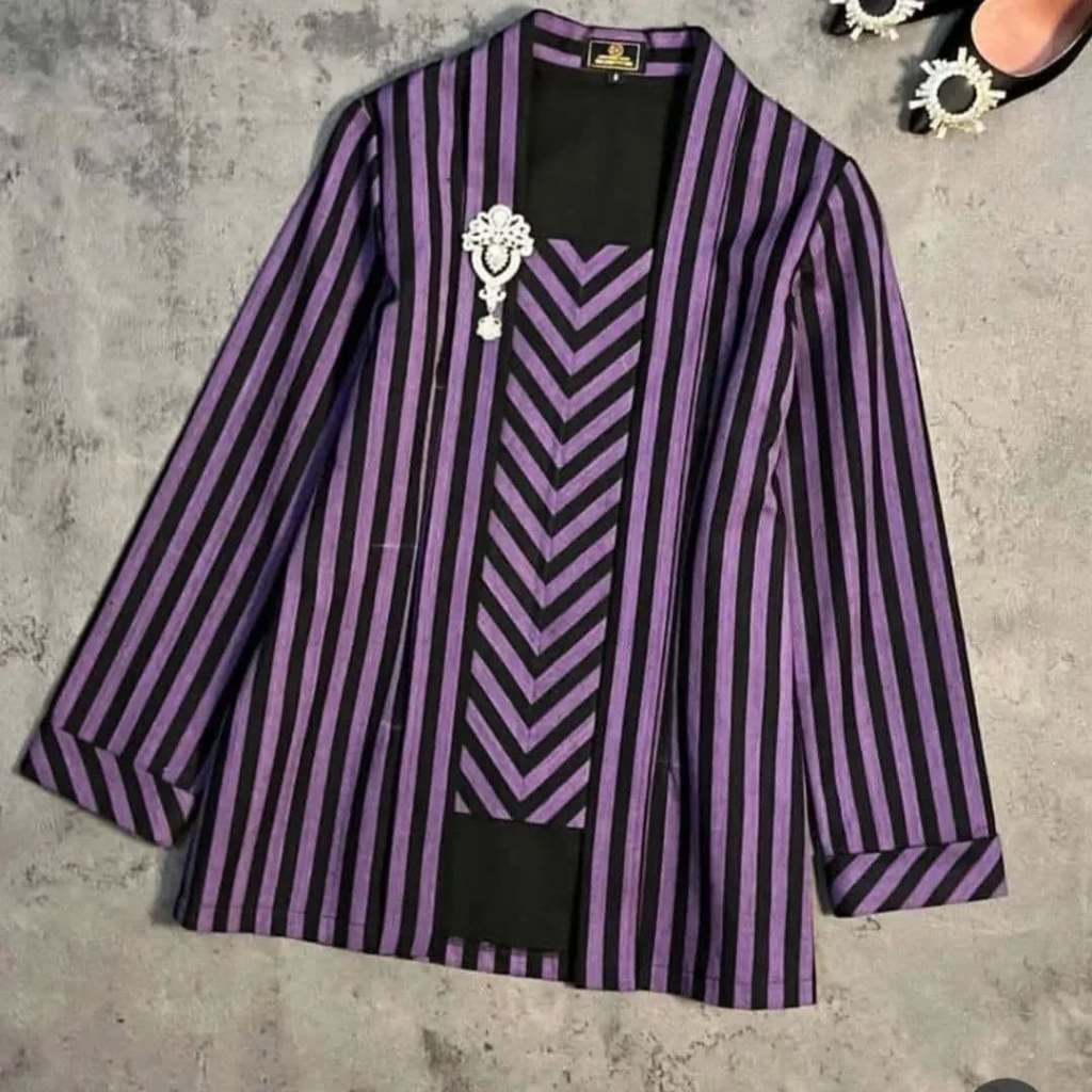 Kebaya Lurik Kutu baru