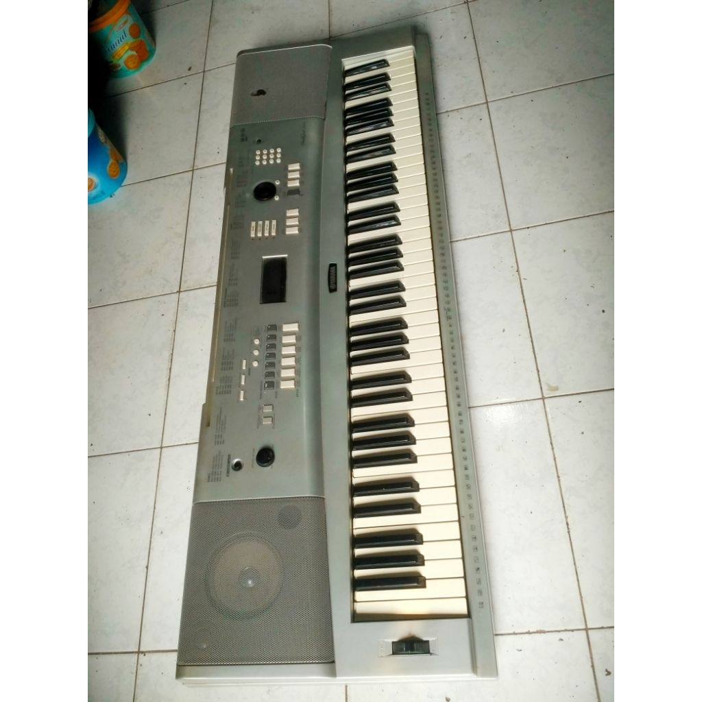keyboard piano yamaha dgx 220 normal second
