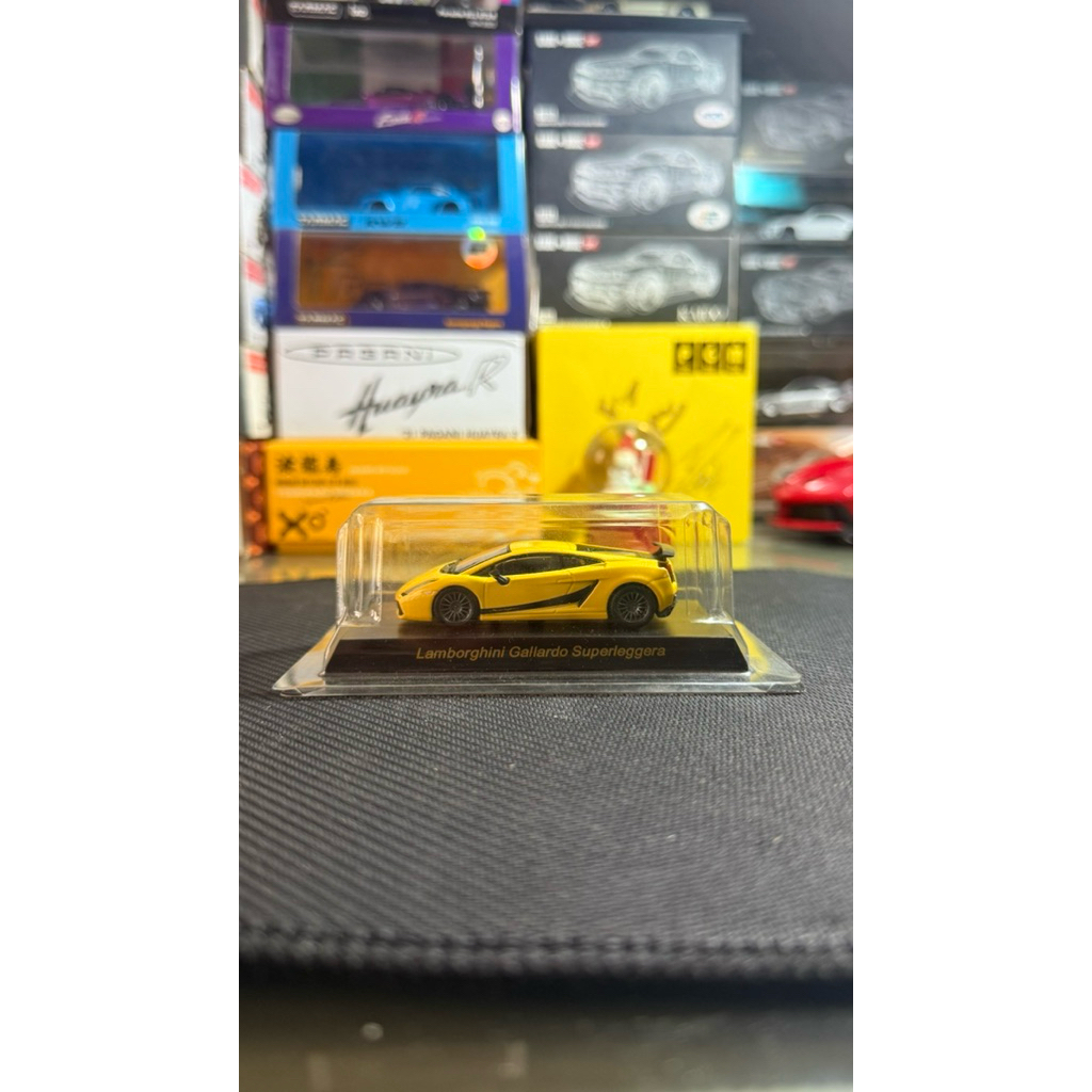 Kyosho Lamborghini Gallardo SuperLeggera Yellow