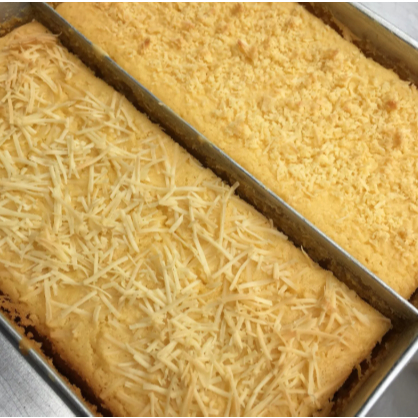 

bolu vanilla topping keju