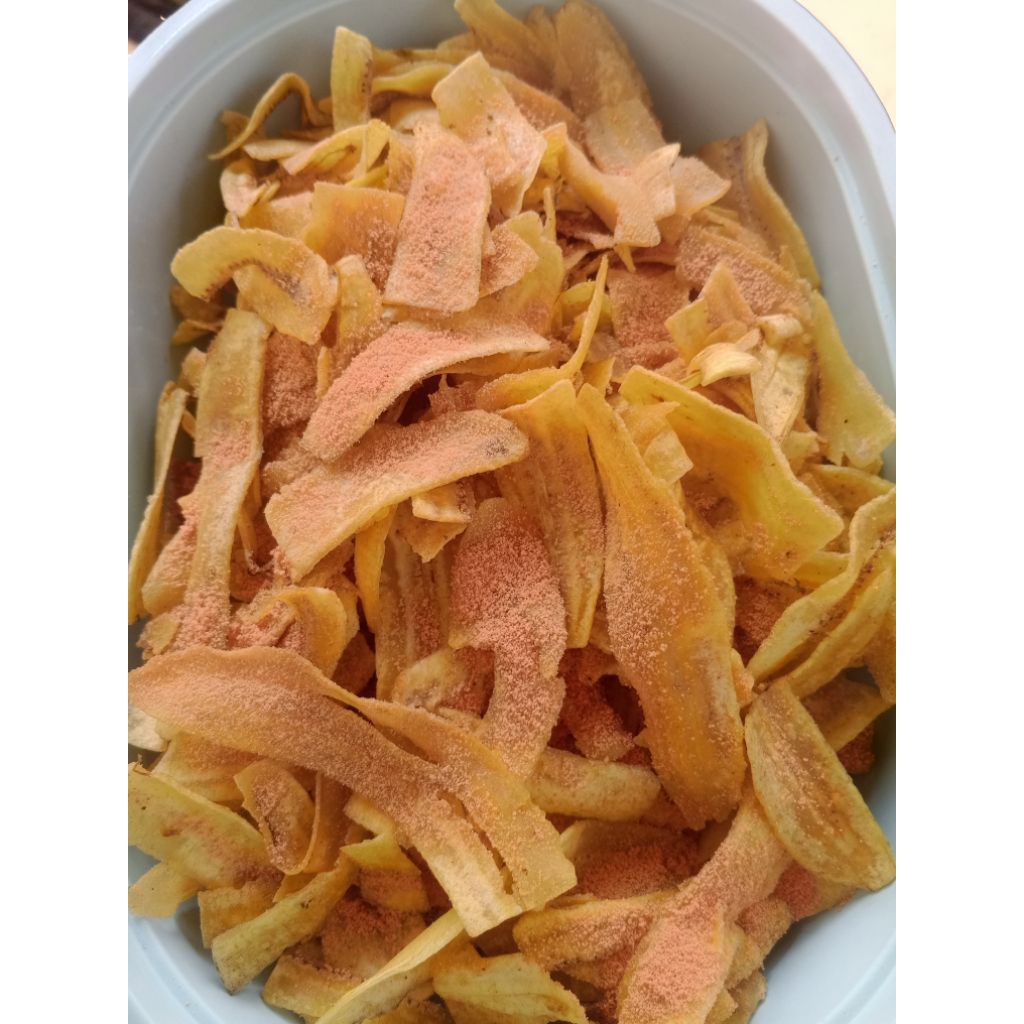 

keripik pisang rasa balado,pedas manis gurih, berat 250gram dan 500 gram