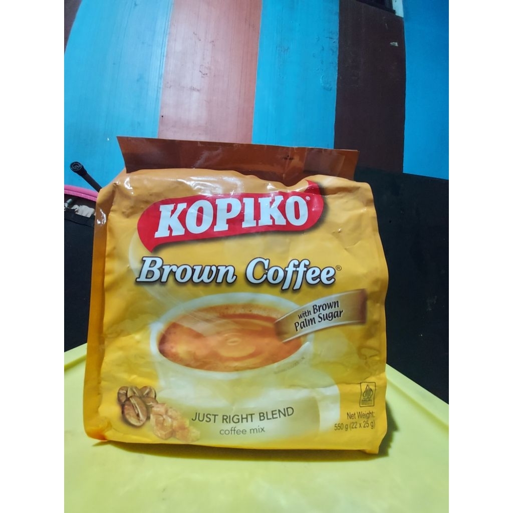 

Kopiko Brown Coffee (22x25gr) Kopiko Brown Coffee with Brown Palm Sugar