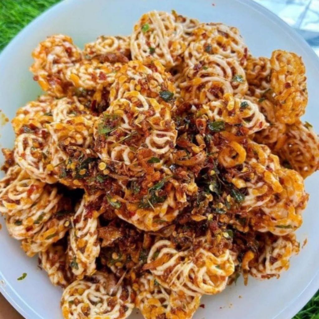 

1 KG SEBLAK KERUPUK RAFAEL PEDO/MAWAR KERING DAUN JERUK