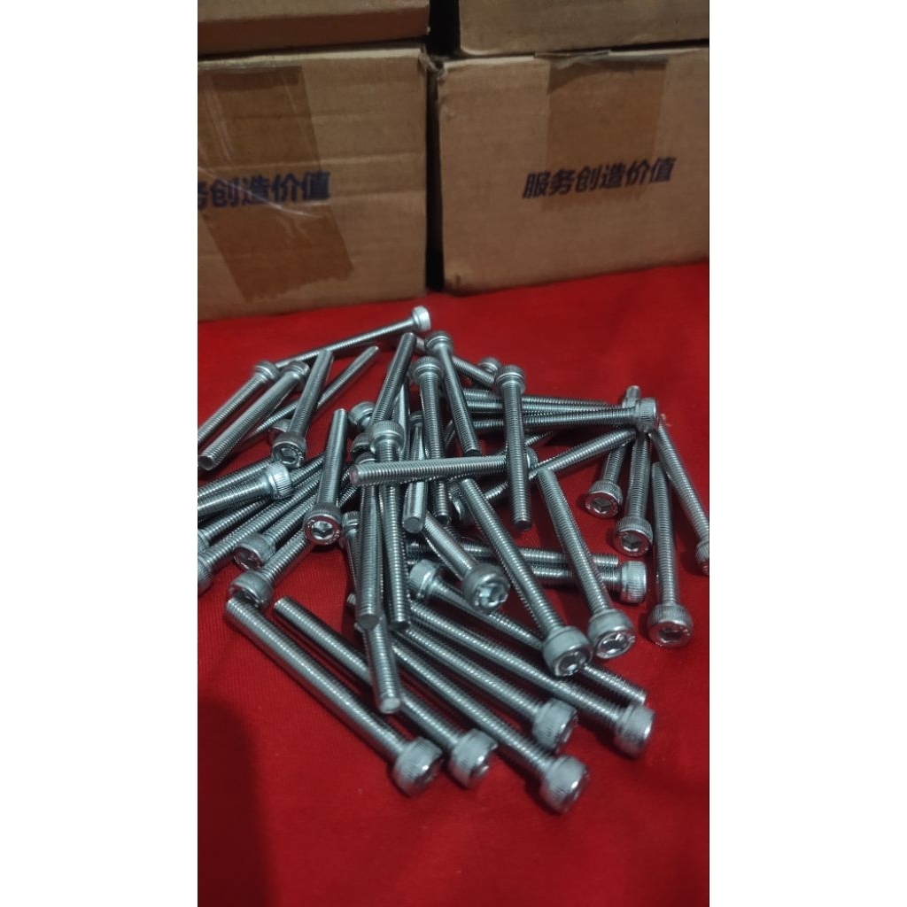 Baut L M5x 45 stainless full drat