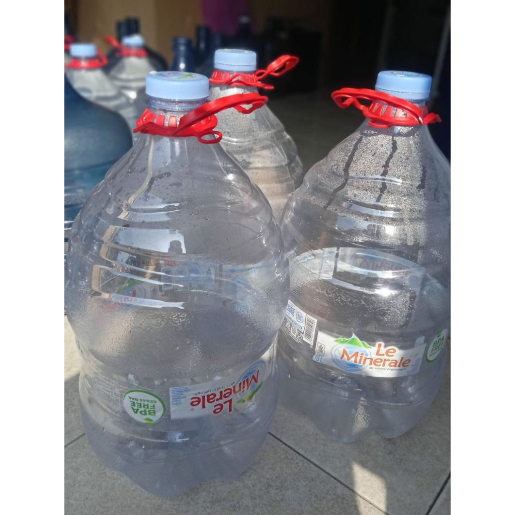 

Paket hemat galon kosong le mineral dapet 4