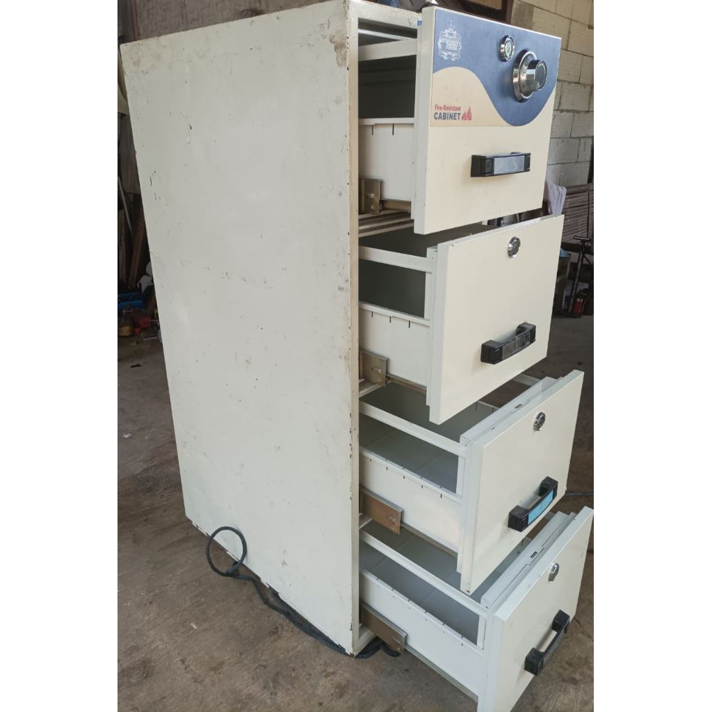 Brankas Fireproof Cabinet Solingen 4 Laci Tahan Api