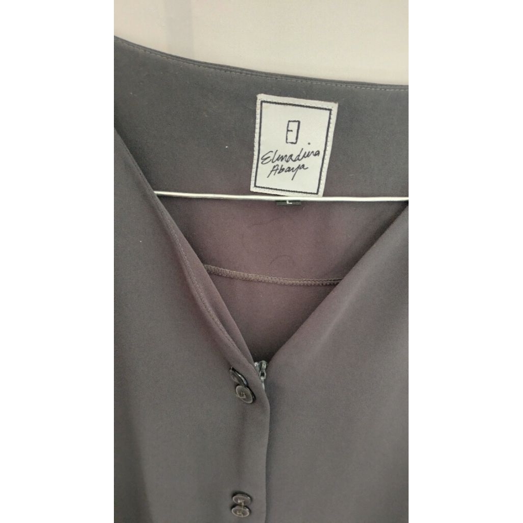 preloved Jakset Elmadina Abaya dark grey L