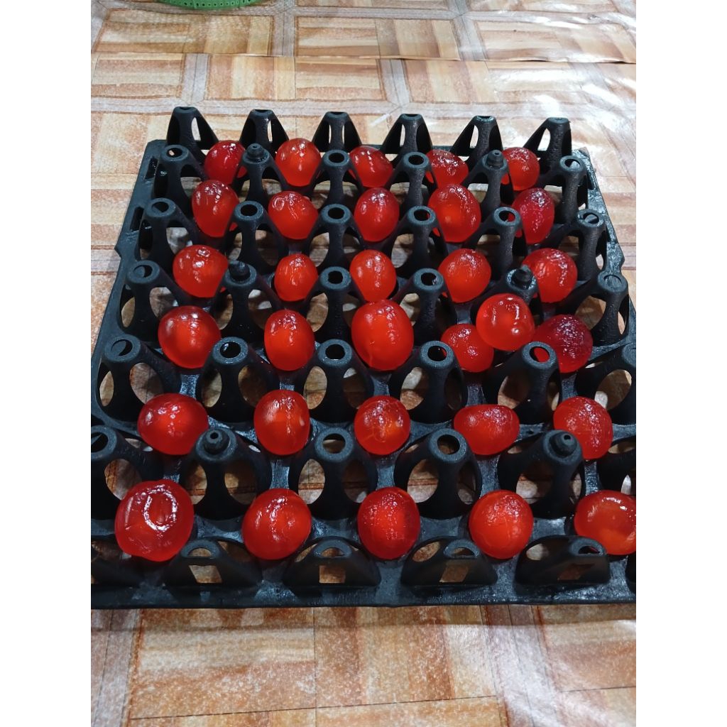 

kuning telur asin omega3 mentah/manik orange omega3 mentah/raw salted egg yolk