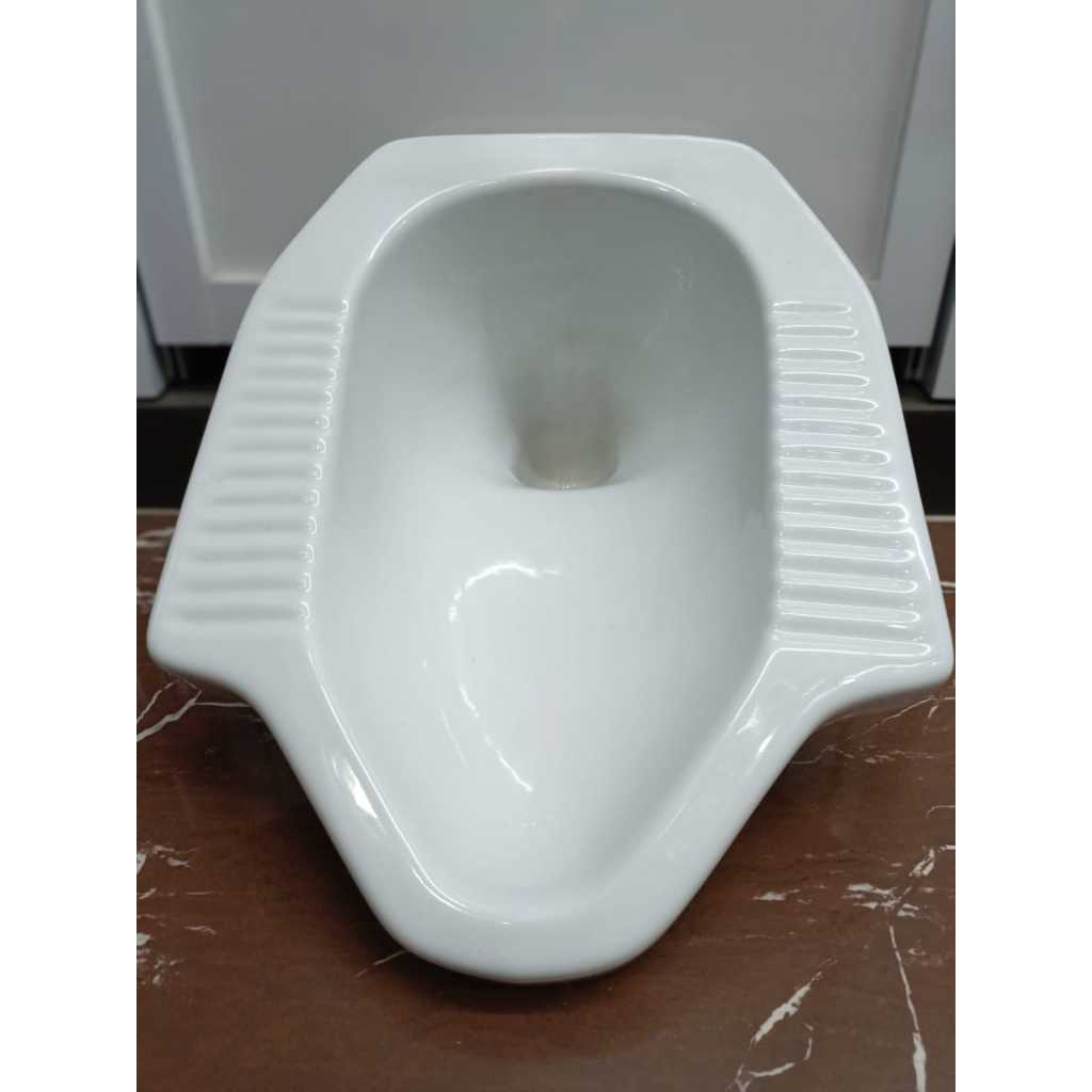 KLOSET JONGKOK MERK TCI / WIN KLOSET/CLOSET/TOILET JONGKOK EKONOMIS