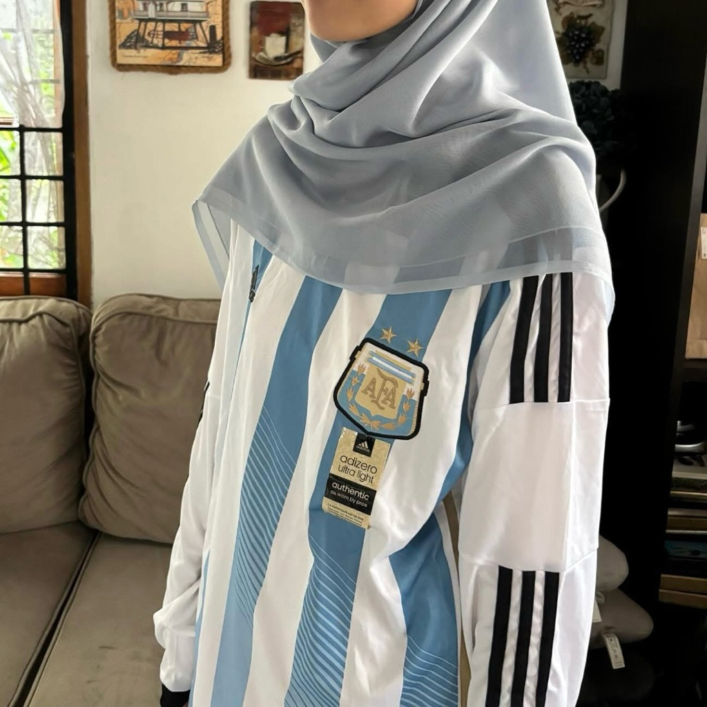 Jersey Timnas Argentina di Piala Dunia Russia tahun 2018 (Size L - LENGAN PANJANG)