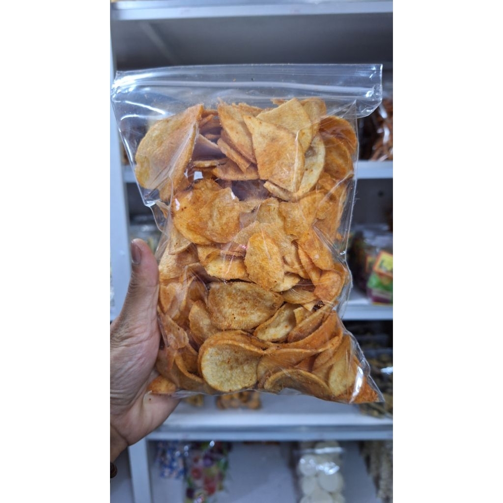 

Keripik Kentang Keju / Keripik Kentang Manohara