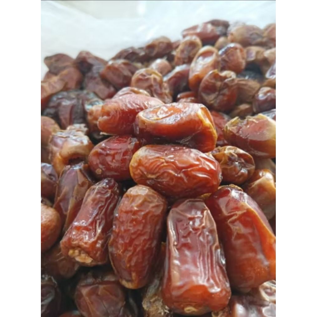 

Kurma Mesir Golden Valley / Kurma madu Mesir golden Valley gizza rehab elrowad/ kurma oleh-oleh haji dan umroh