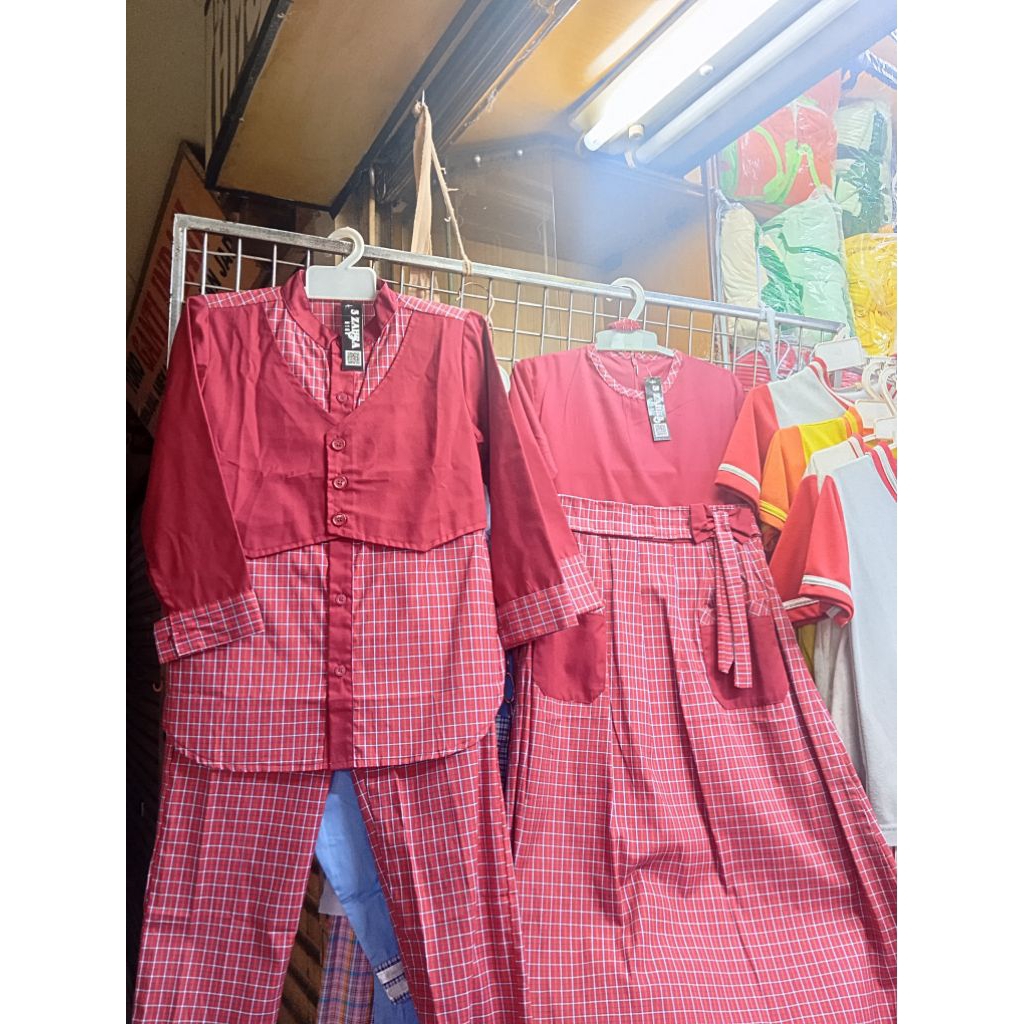 seragam sekolah anak muslim paud/tk model kotak merah